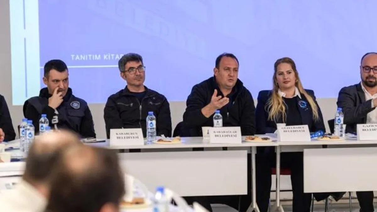 İzmir esnafı için ortak akıl masası