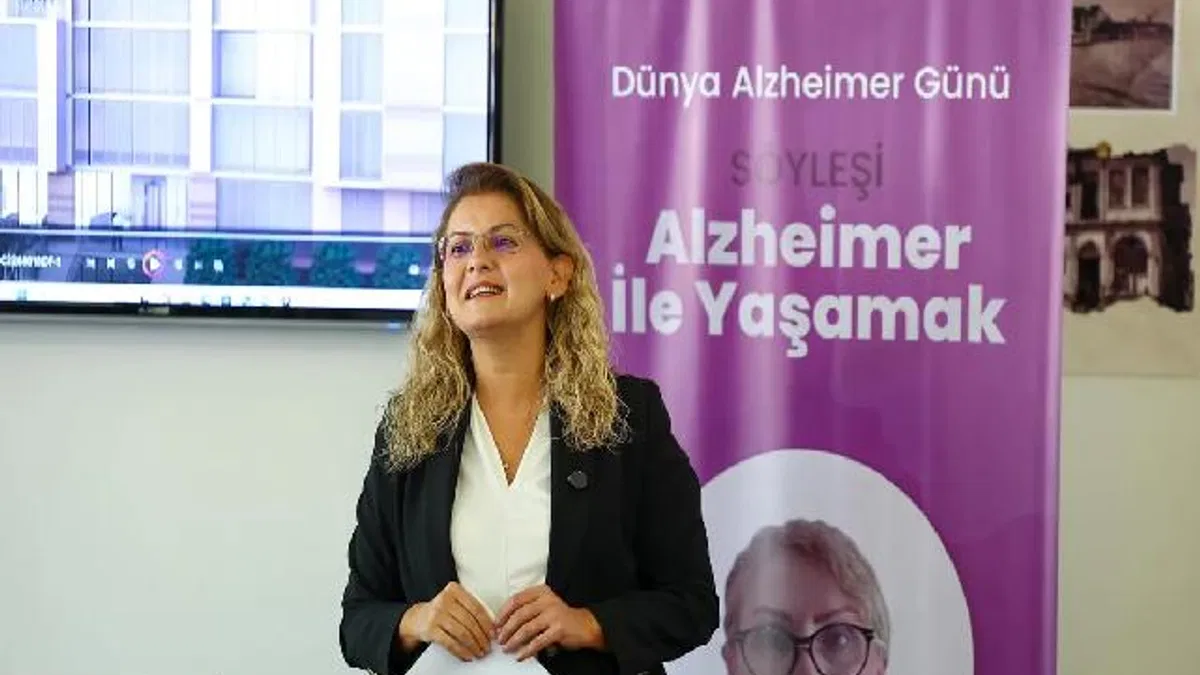İstanbul Bakırköy’de “Alzheimer ile Yaşamak” söyleşisi