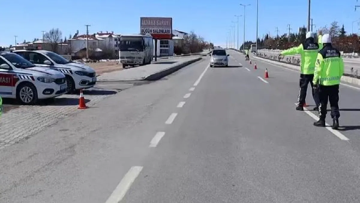 Son bir haftada 3,5 milyon araç denetlendi