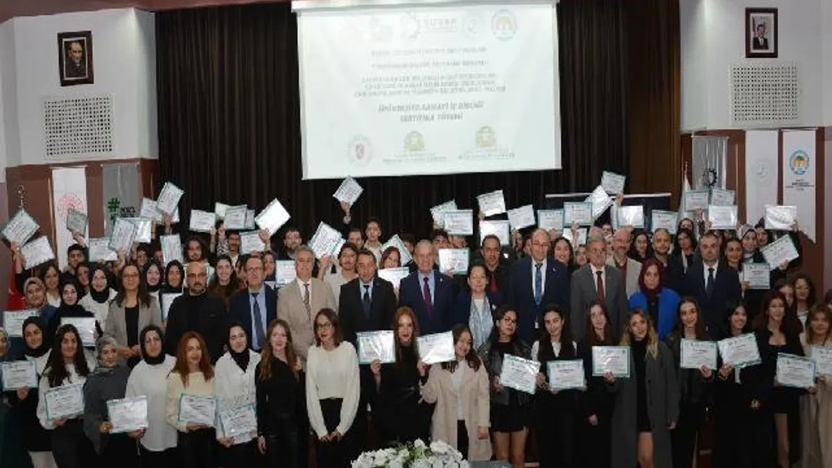 Konya'da ahşap sanatlarını yaşatan projede 118 kursiyer sertifikalandı