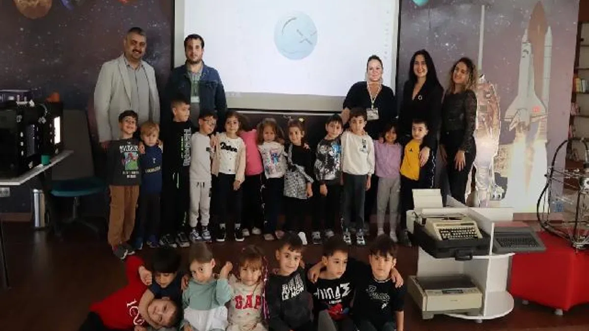 Çınar Çocuk Evleri öğrencileri 3D teknolojiyi deneyimledi