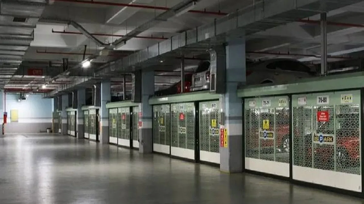 Geçici kapatılan İSPARK otoparkları açıldı