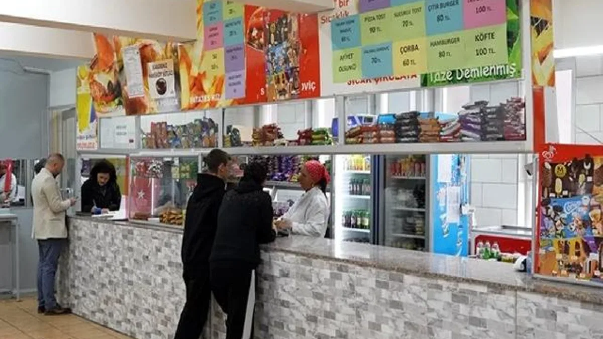 İstanbul Maltepe’de okul kantinlerinde sıkı denetim