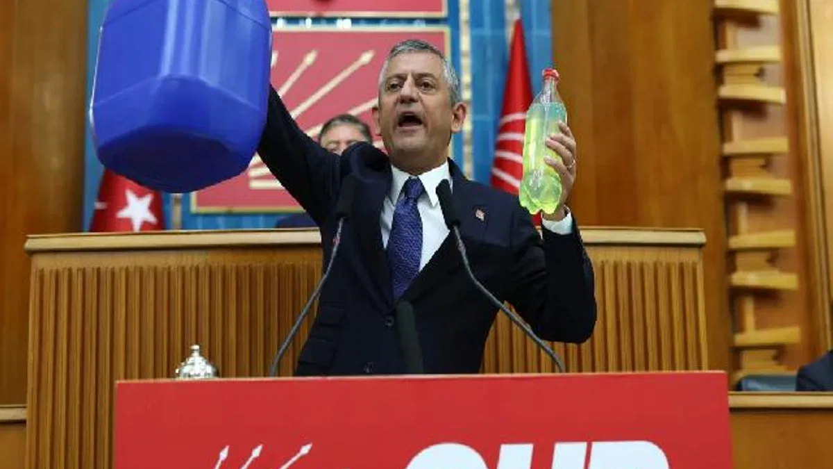 Özgür Özel: Maaşlar eridi, acil zam şart! 50 liraya 1 şişe mazot bile alınmıyor!