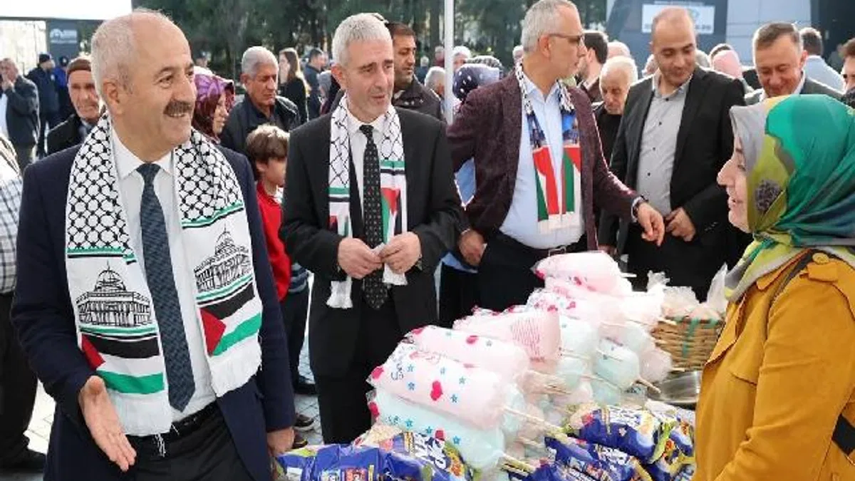 Kocaeli Gebze’de Filistin’e destek kermesi düzenlendi