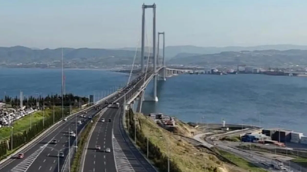Otoyol geçiş ücretlerine otomatik zam ayarı!