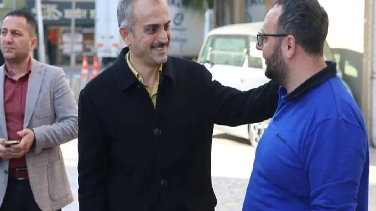Başkan Çiftçi, Ramazan ayında da esnaflarla iç içe!