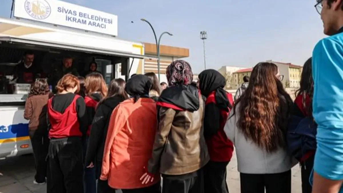 Sivas'tan öğrencilere beslenme desteği