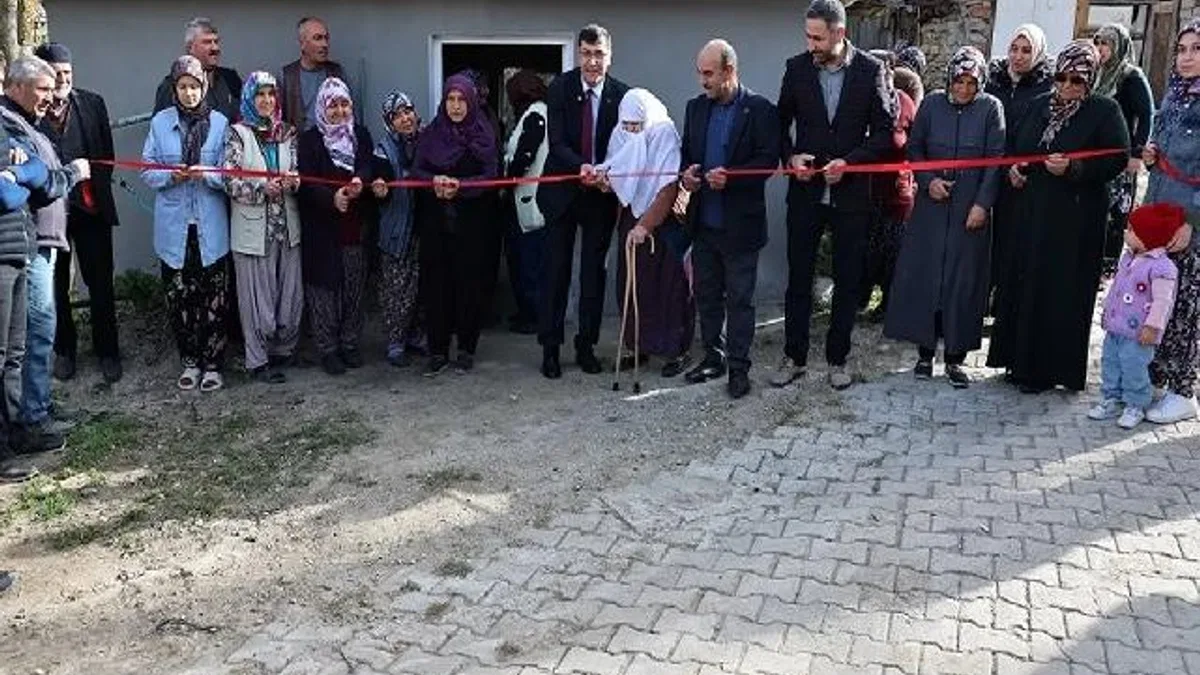 Kütahya Kumarı Mahalle Fırını hizmete açıldı