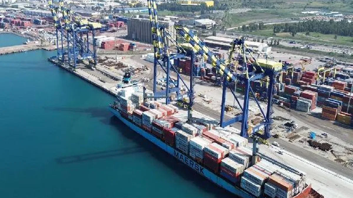 Dış ticaret açığı yüzde 11,8 azaldı