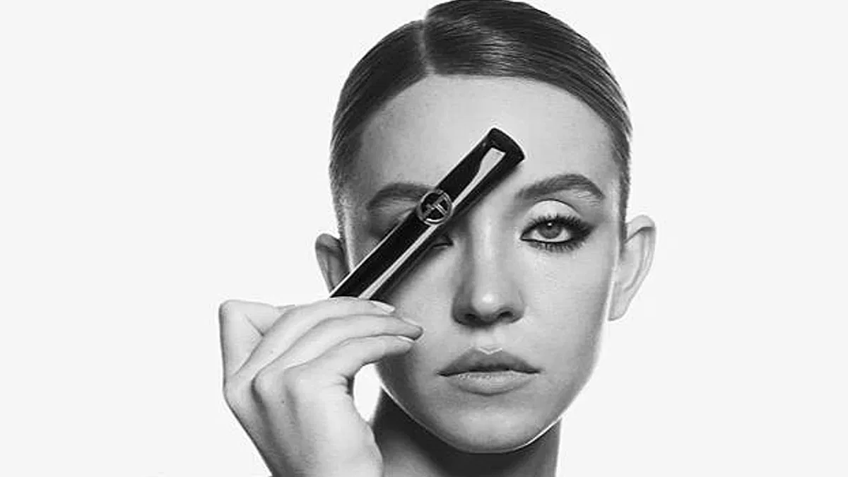 Armani Beauty, Yeni Vertigo Lift Maskarayı Sundu