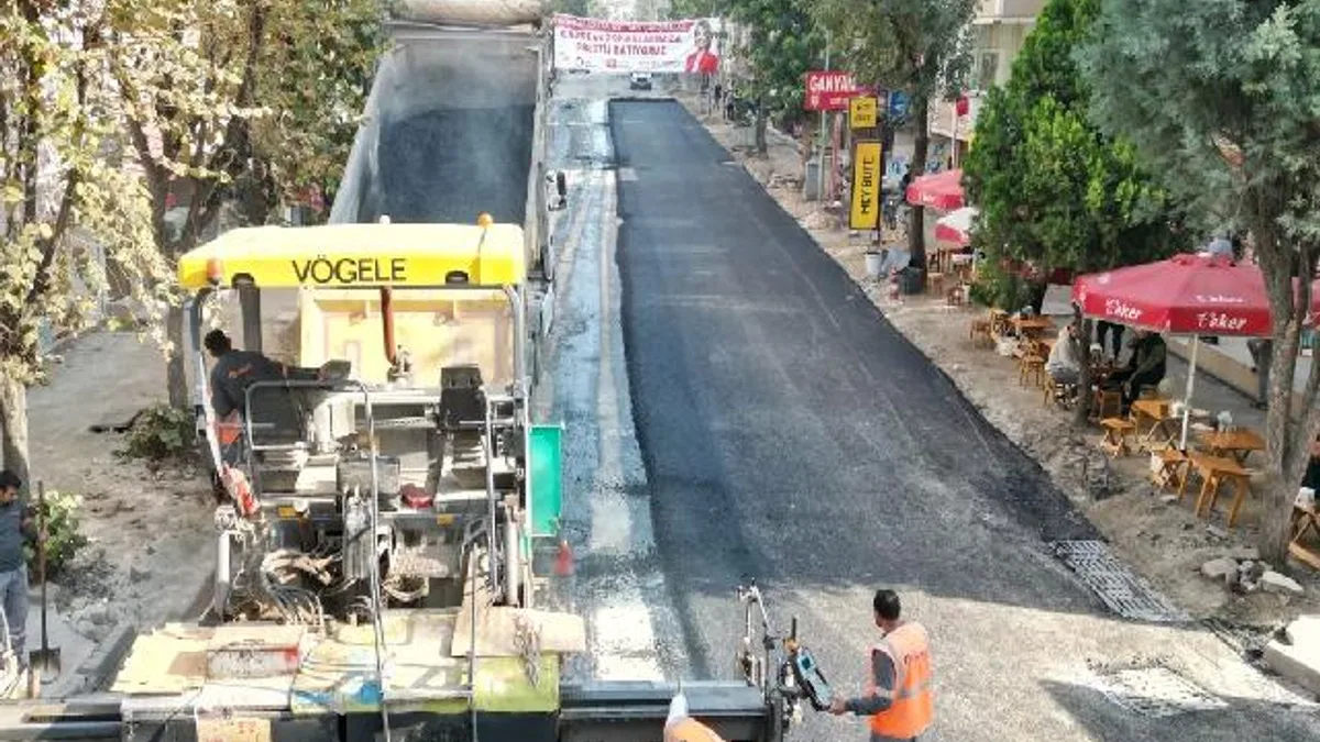 Kocaeli Zümrüt Sokak’ta asfalt ve aydınlatma hamlesi