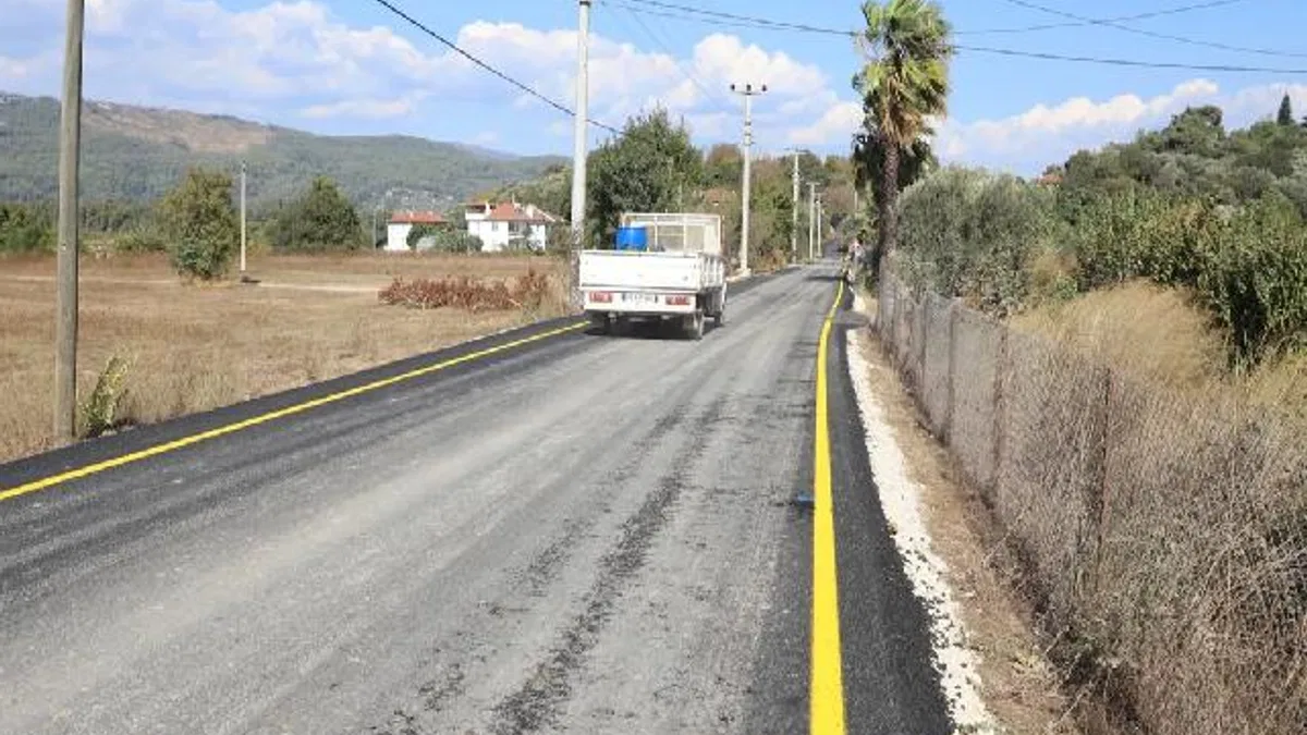 Muğla Büyükşehir, Şirinköy-Çıtlık’ta yol çalışmalarını tamamladı
