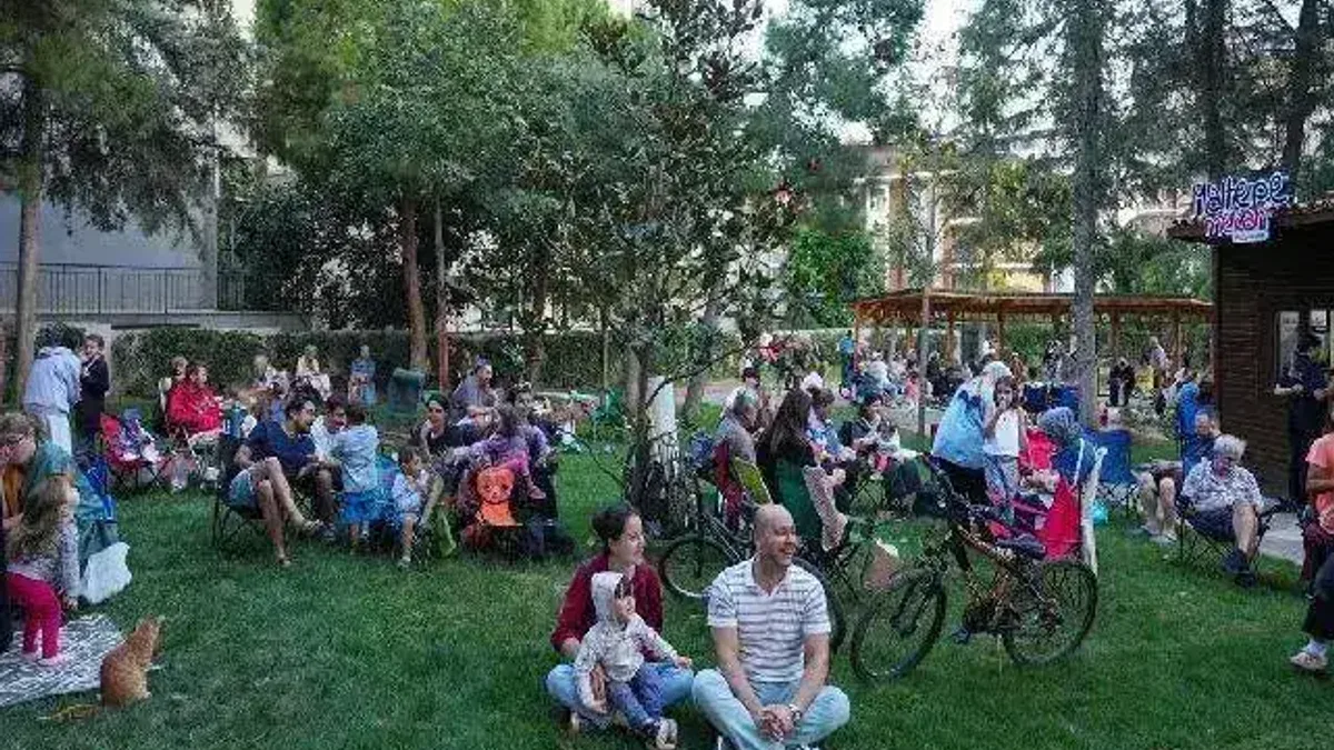 İstanbul Maltepe sonbaharı piknikle karşıladı