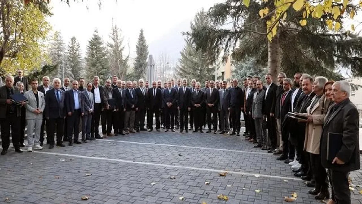 Bakan yardımcısından Mustafa Yalçın'a eğitim teşekkürü