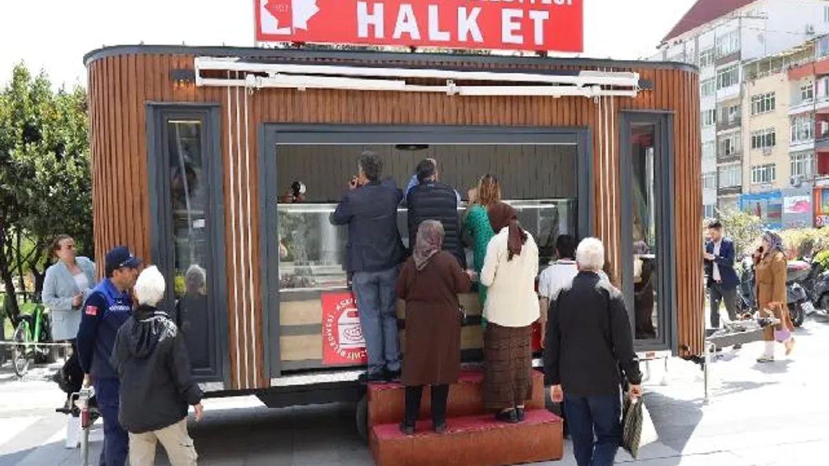 Halk Et Mobil Belediye Meydanı’nda!