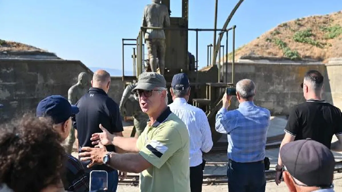 Manisalı gazi ve şehit yakınları Çanakkale'de tarihi soludu