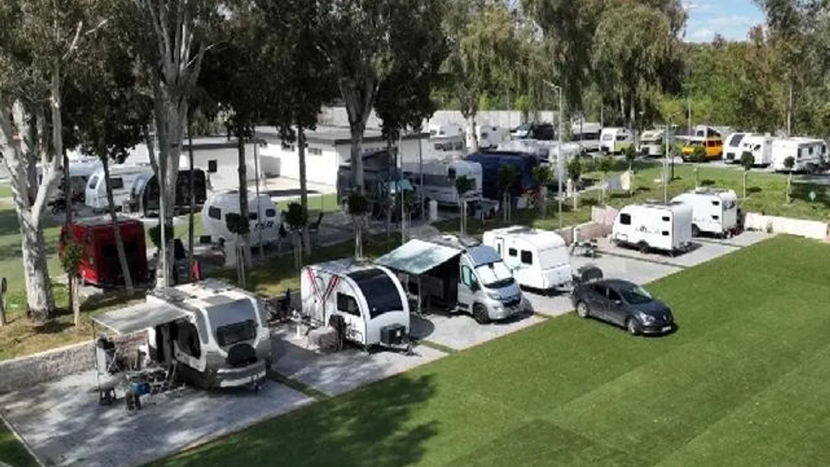 Konyaaltı Karavan Park’ta 8 bin tatilci ağırladı