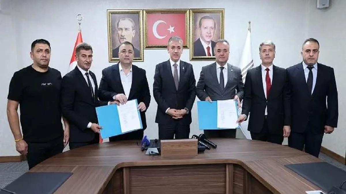 Mardin'de Büyükşehir Belediye işçilerine zam müjdesi
