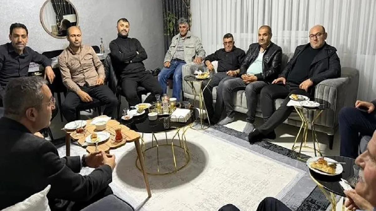 MHP’den “Hayırlı Günler Komşum” ziyaretleri başladı