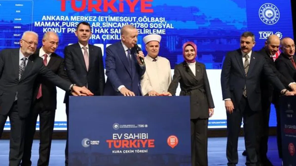 Ev sahibi Türkiye'de kura çekimlerine devam