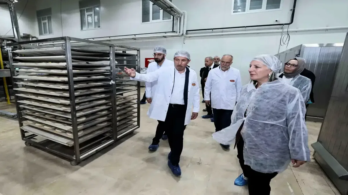 Karatay Halk Ekmek fabrikası gıda politikalarıyla güçleniyor