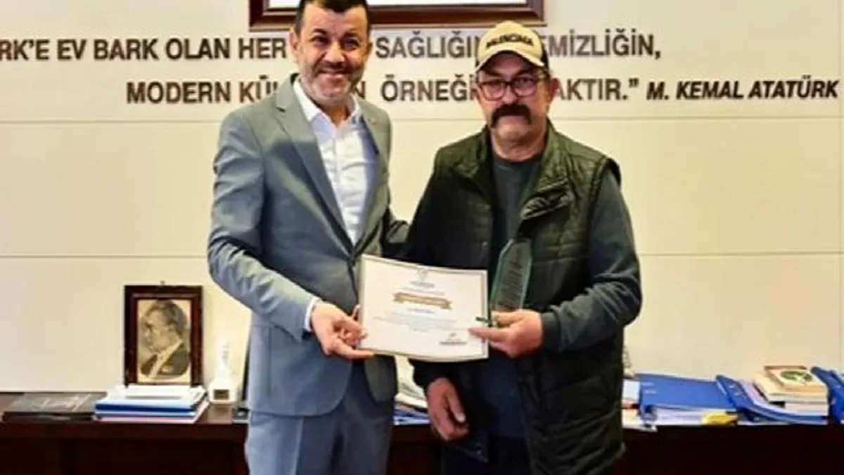 Denizli'de Başkan Çavuşoğlu’ndan kahraman sürücüye teşekkür