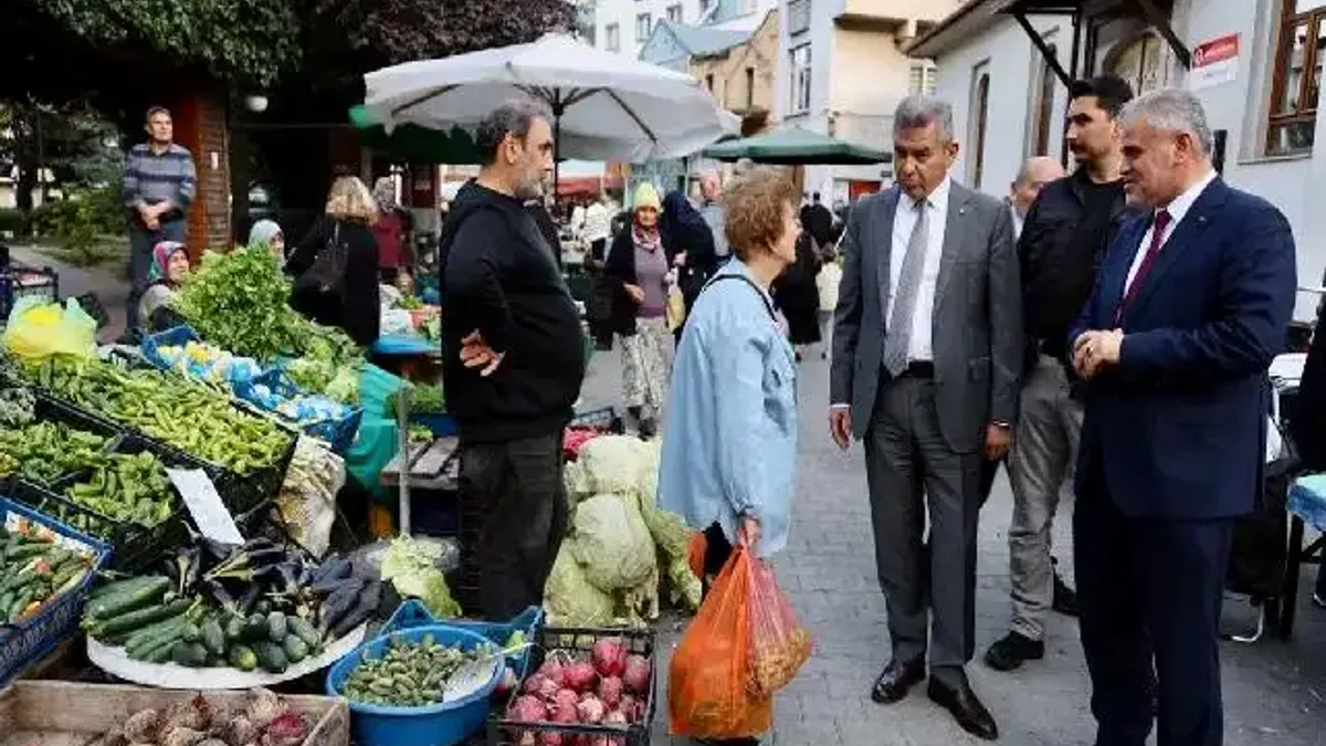 Artvin Valisi Ergün'den halk pazarına ziyaret