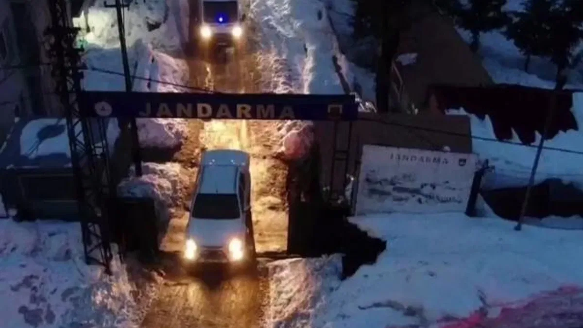 Tunceli’de uyuşturucu operasyonu! 15 gözaltı