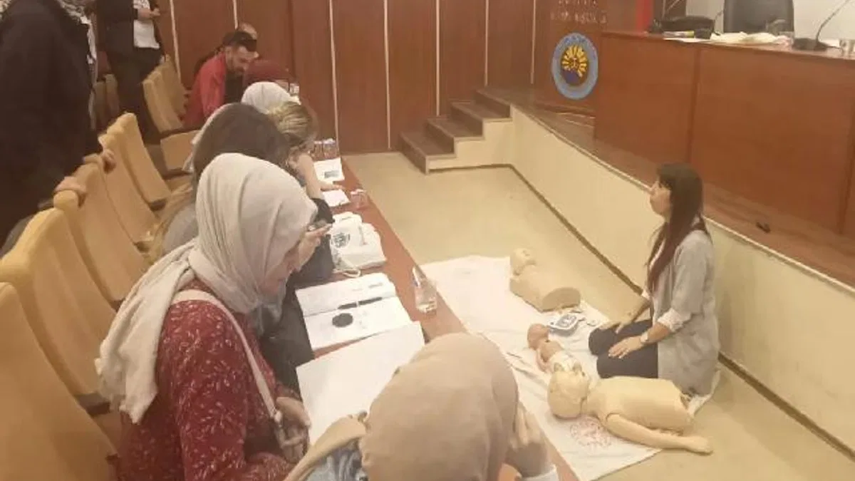 Kocaeli Gölcük'te personele ilk yardım eğitimi