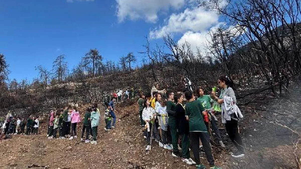 Bursa'da öğrenciler küllerden umuda 'Ekol' oldu