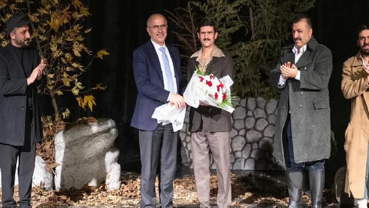 Malatya’da ‘Pusuda’ tiyatro oyunu beğeni topladı