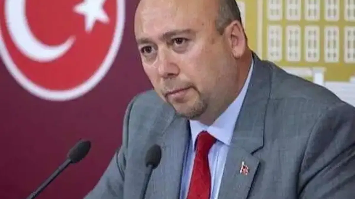 CHP Özkan Yalım'ı ihraç etti!