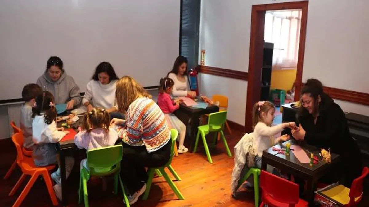 Anneler ve çocuklar İzmit'te Oyuncak Müzesi'nde buluştu