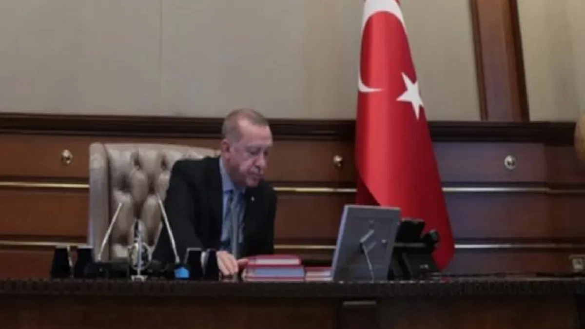 Cumhurbaşkanı Erdoğan, Tekirdağlı şehidin babasıyla telefonda görüştü
