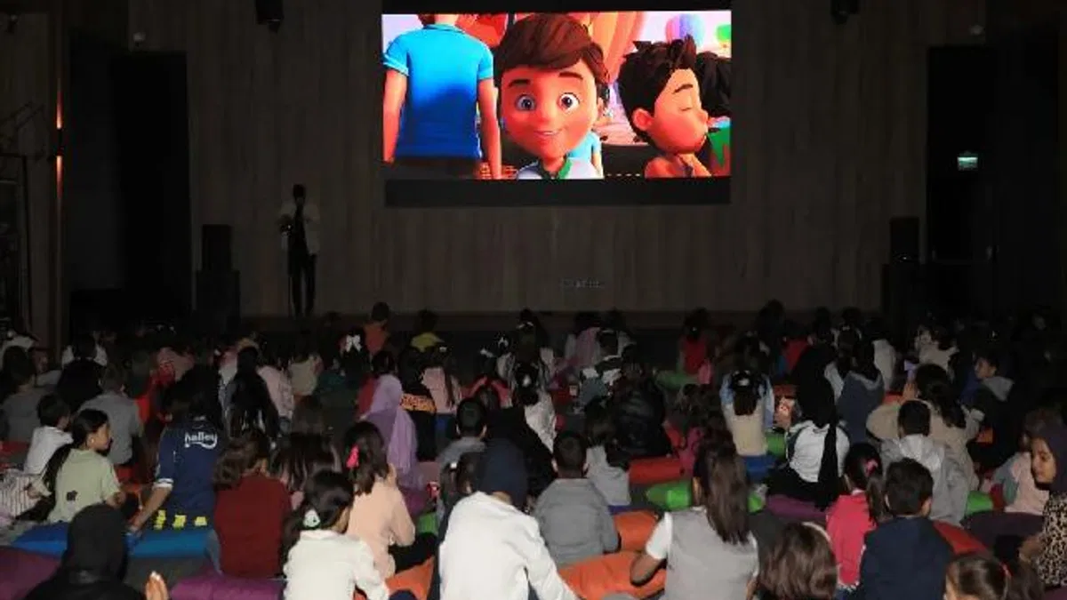 Konya Karatay'da sinema gösterimlerine yoğun ilgi