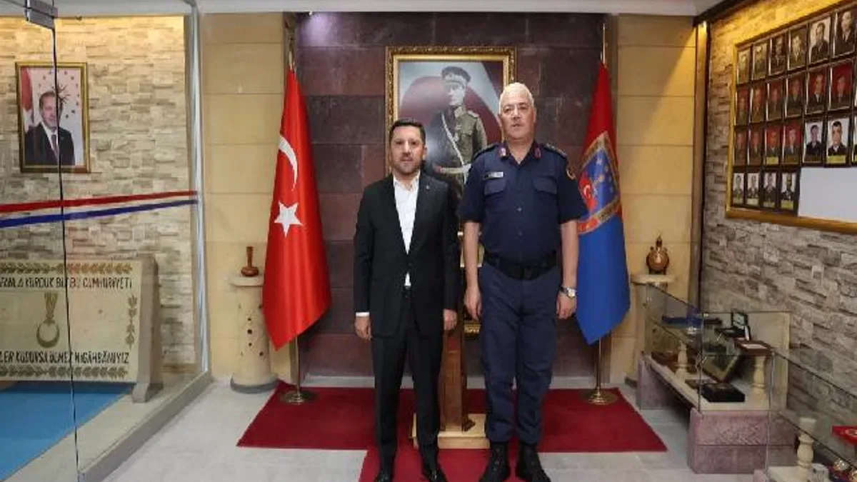 Rasim Arı'dan Albay Çelik'e ziyaret