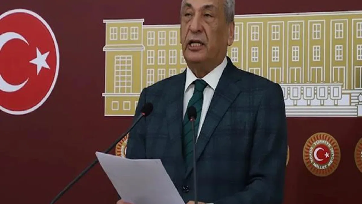 CHP'li Öztürkmen: Sadece güvenlikle çözülebilecek sorun değil
