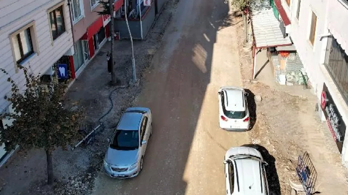 Başiskele Cumhuriyet Caddesi’nde üstyapı atağı