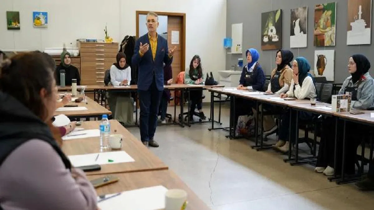 Ressam Cemal Toy, renklerin şifasını Kocaeli’ye taşıdı