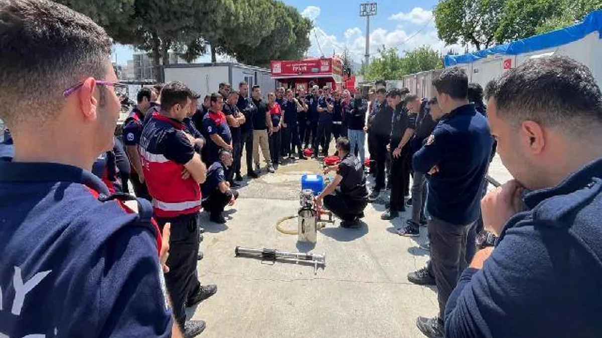 Konya ve Hatay itfaiyelerinden örnek iş birliği