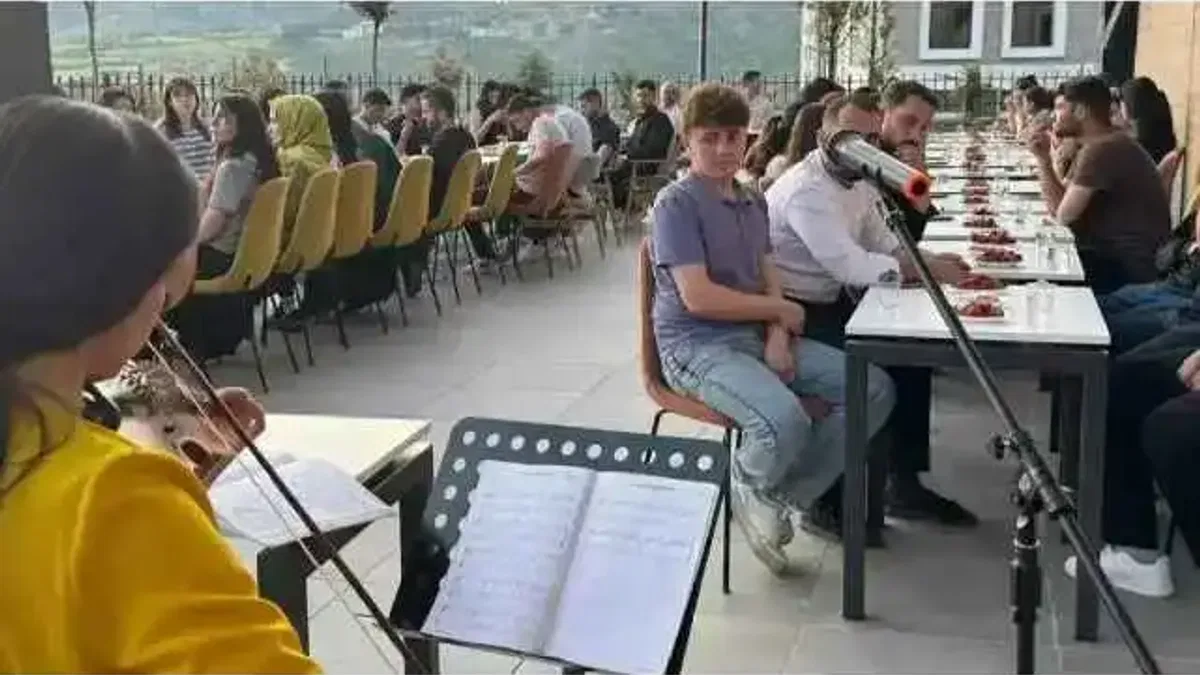 Batman Sason'da gençler YKS öncesi moral buldu