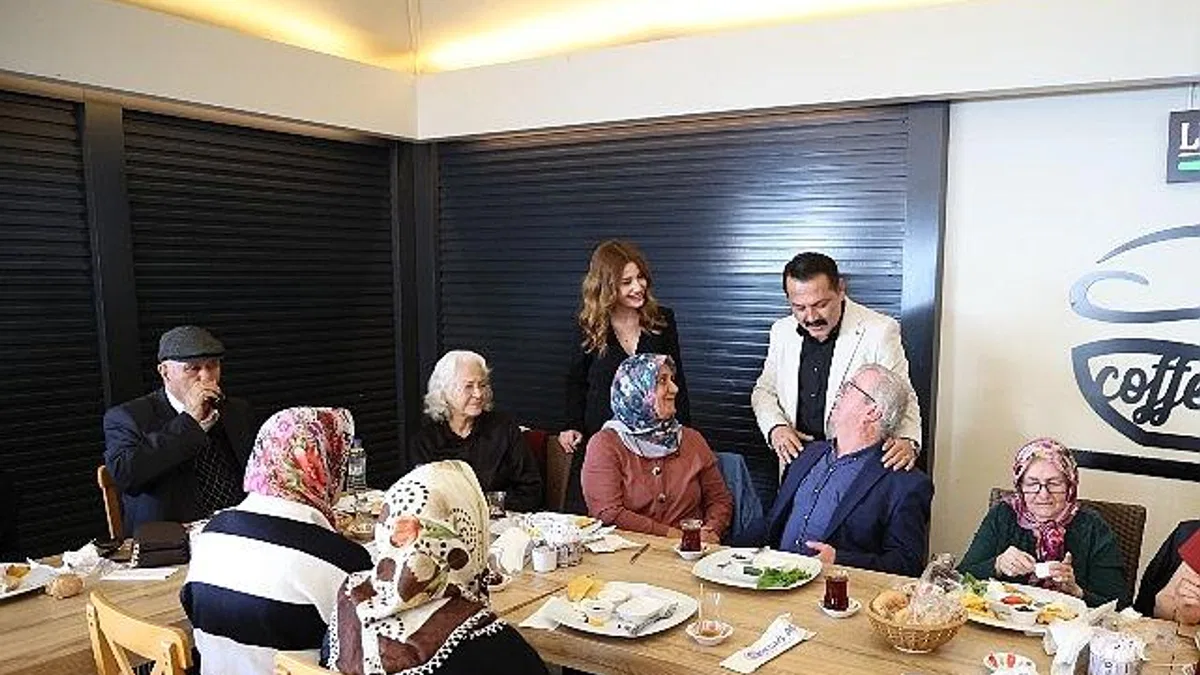 Alzheimer hastaları EKDAĞ tesislerinde sosyalleşti