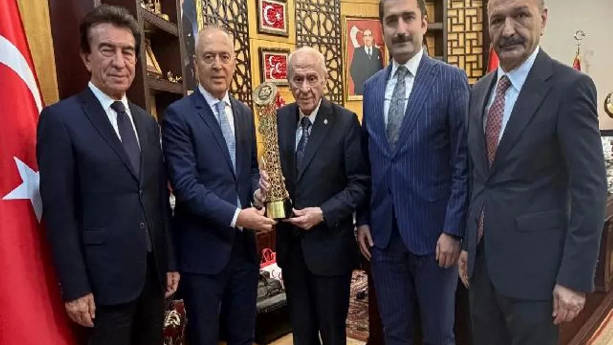 Türkiye Bisiklet Federasyonu’ndan Bahçeli’ye ziyaret