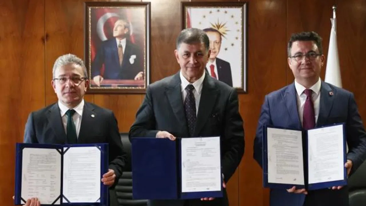 DEÜ’de İzmir'in deprem master planı için tarihi imza