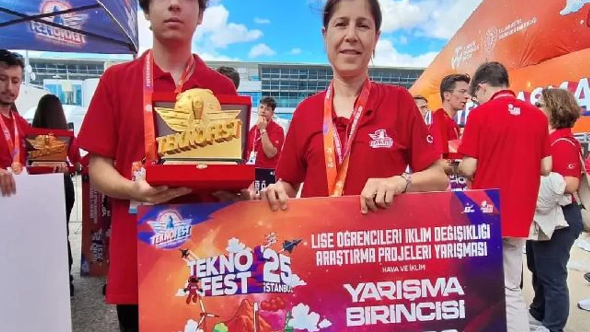 İzmirli genç TEKNOFEST 2025’te Türkiye birincisi oldu