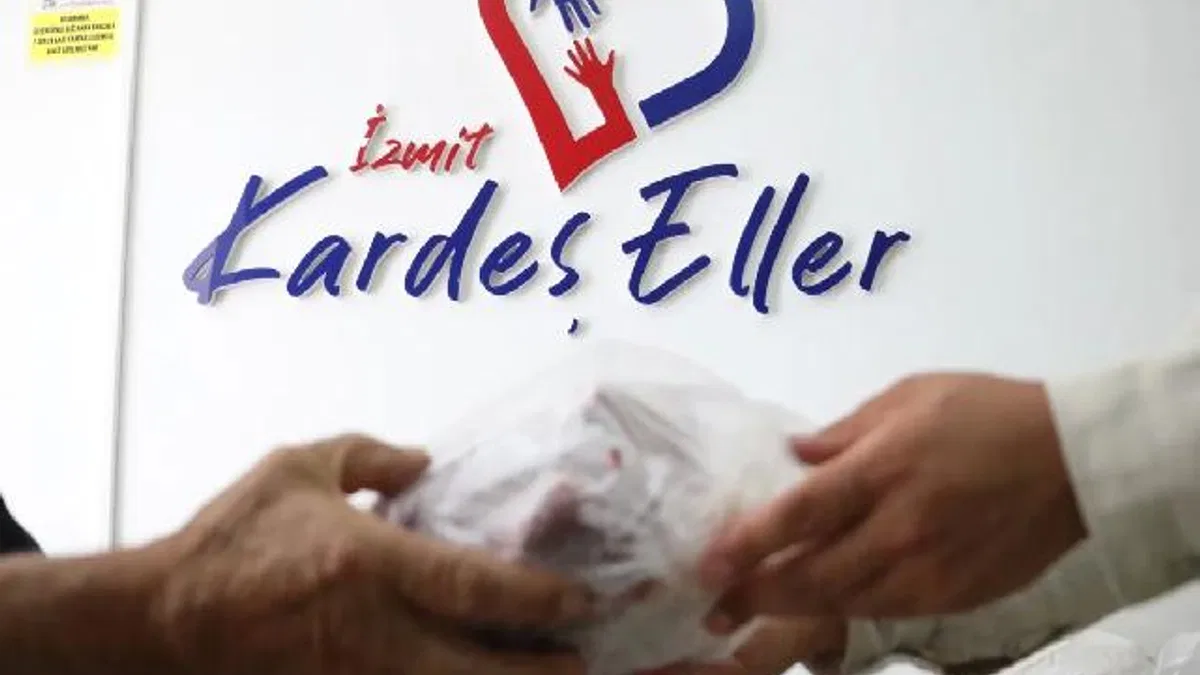 İzmit Belediyesi'nden 'Kardeş Eller'den gıda atığı iddialarına yanıt
