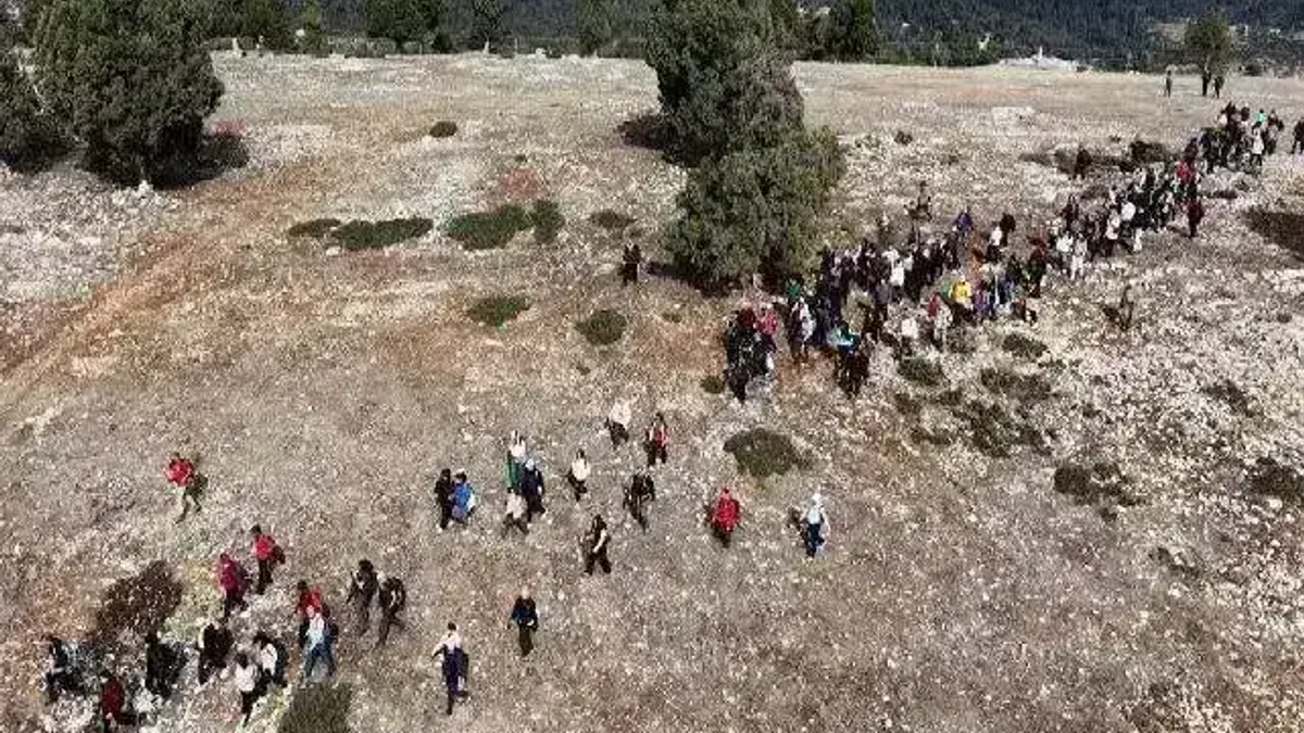 Mersin’de tarihi kilikya yolu yürüyüşüne yoğun ilgi