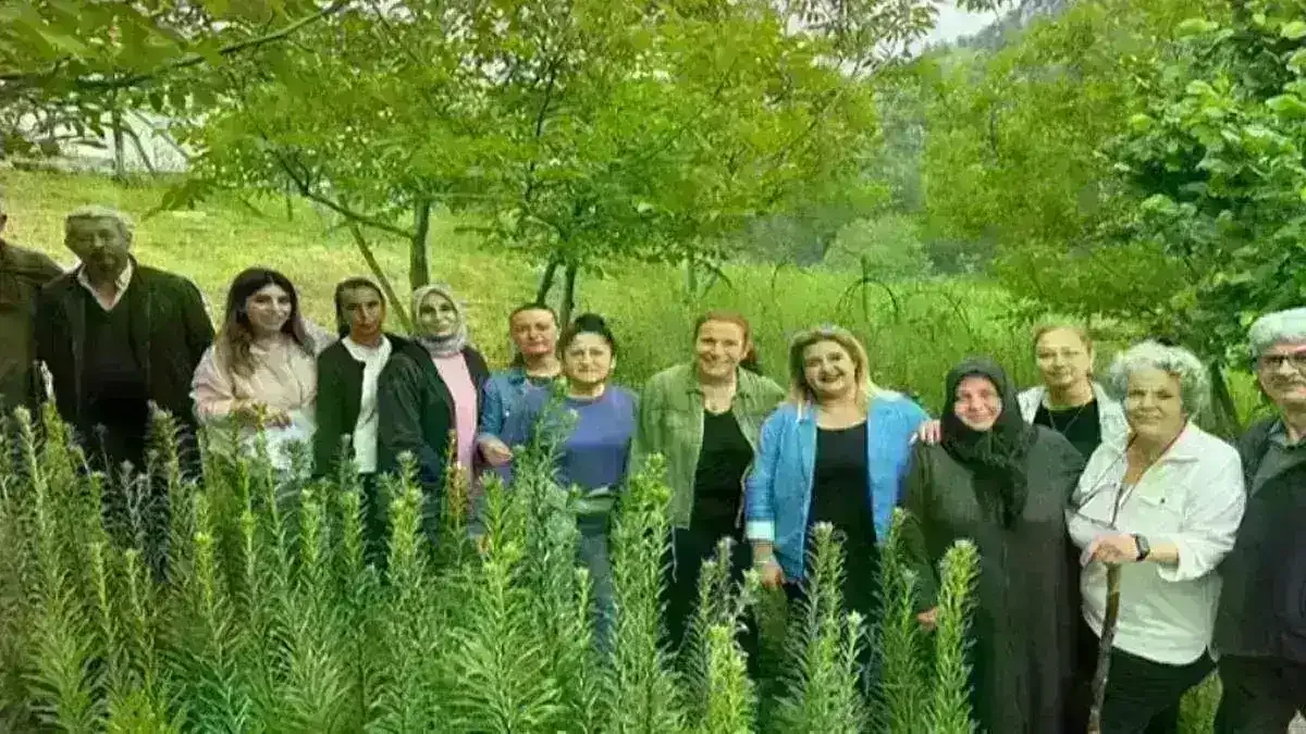 Ak Zambaklar gelişiyor, kadınlar güçleniyor