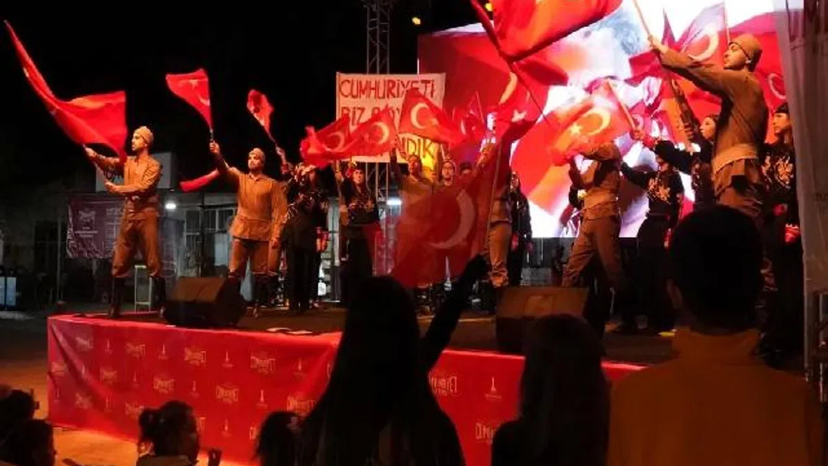 Bergamalılar 'Cumhuriyet Her Yerde' etkinliğinde buluştu